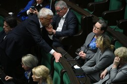 sensacyjny sondaż. jedna partia blisko zdobycia samodzielnej większośc