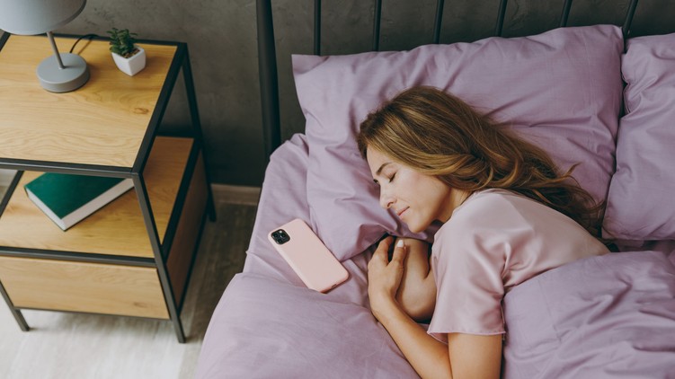 daganatok mobil, alvás