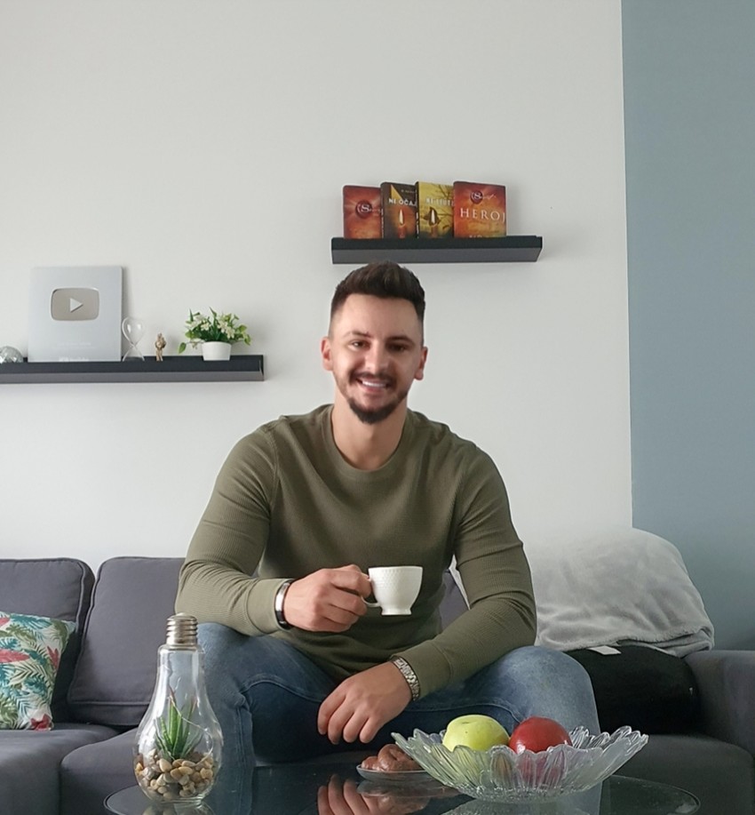 Emir Đulović, gajba