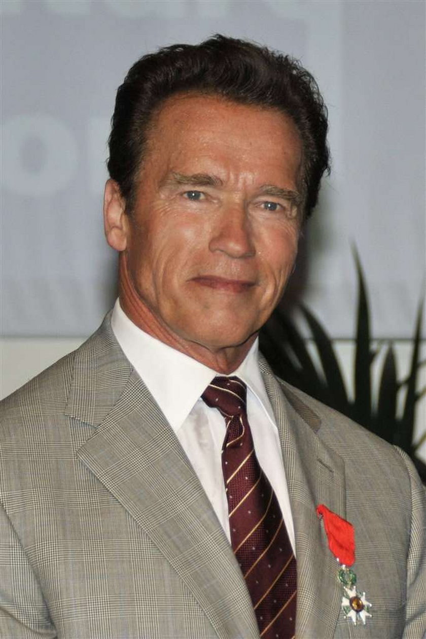 Schwarzenegger nie lubi patrzeć w lustro