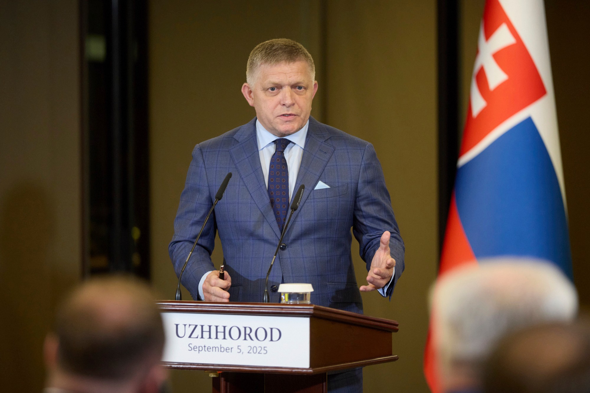Predseda vlády SR Robert Fico (Smer-SD).