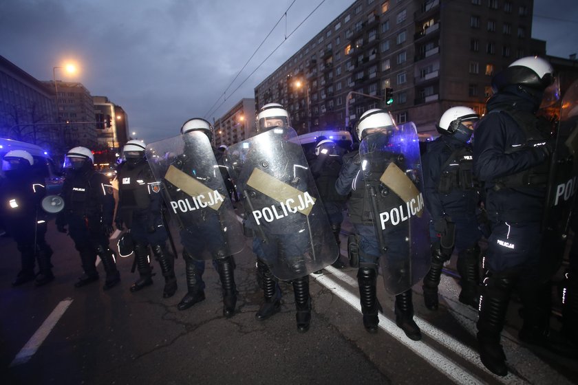 Protest kobiet w Warszawie