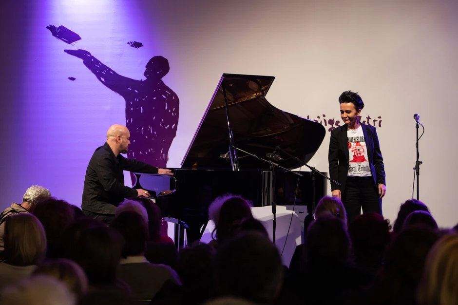 Posle otvaranja Amira Medunjanin i Bojan Zulfikarpašić održali su sešn za Predraga Lucića