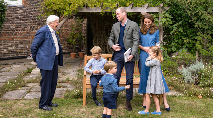 A  hercegi család Sir David Attenborough-val /Fotó:Northfoto