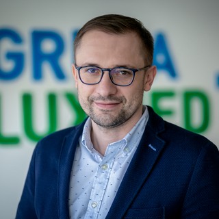 Łukasz Niewola, Dyrektor Departamentu Komunikacji Korporacyjnej i Zrównoważonego Rozwoju, Grupa LUX MED