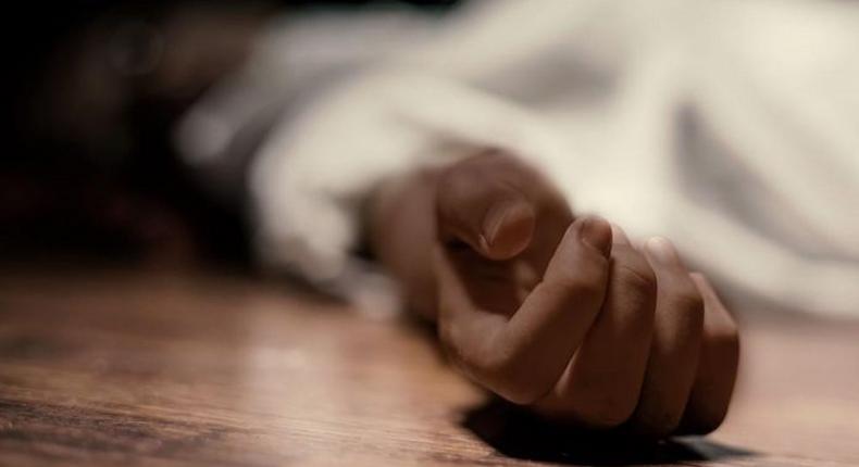 Hotel boss found dead in own hotel room in Ilorin. [Tribune]