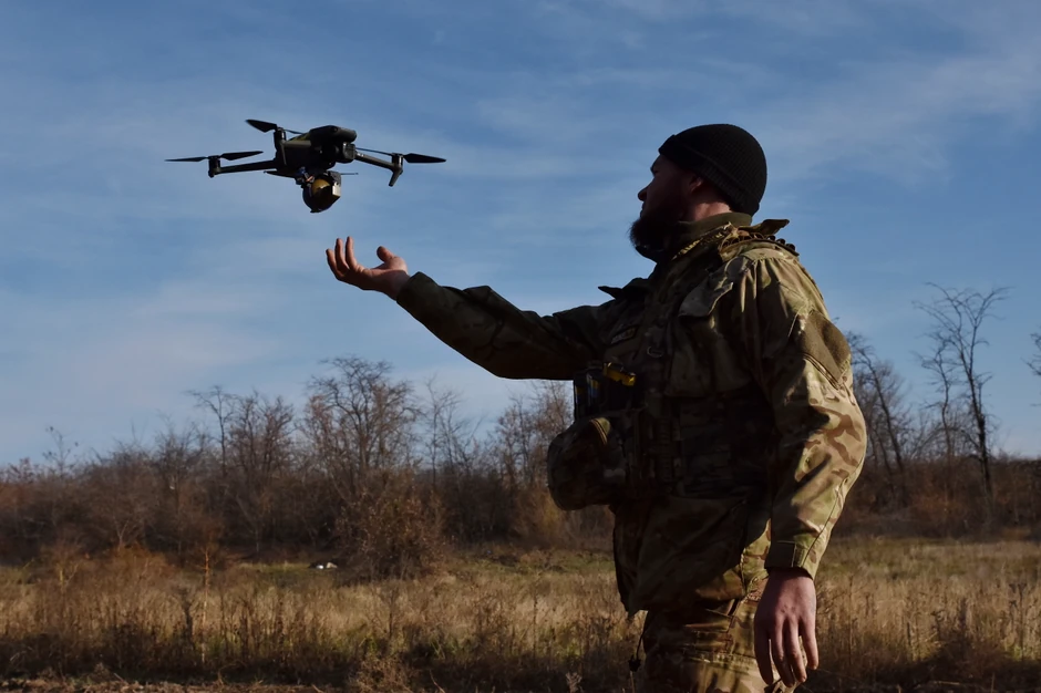 Ukrajinska vojska lansira dron tokom obuke u Zaporoškoj oblasti 19. novembra