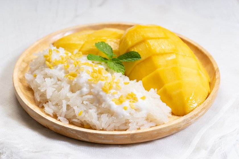 Mango sticky rice