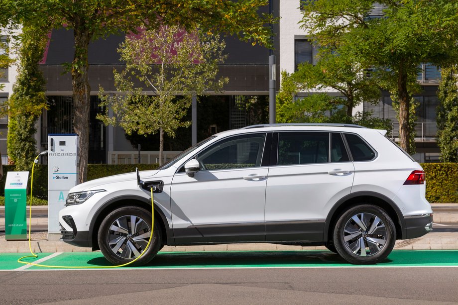 Volkswagen Tiguan eHybrid - zdjęcie poglądowe