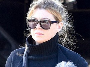 Ellen Pompeo ultrasikkes, a legmenőbb kiegészítője pedig a kutyája!