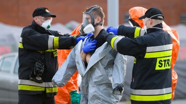 Pandemia koronawirusa. Kolejne zachorowania, rząd ogłasza "tarczę antykryzysową". Najważniejsze wydarzenia dnia