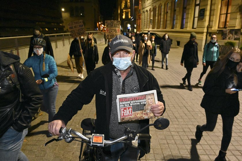 Protesty przeciw orzeczeniu Trybunału Konstytucyjnego