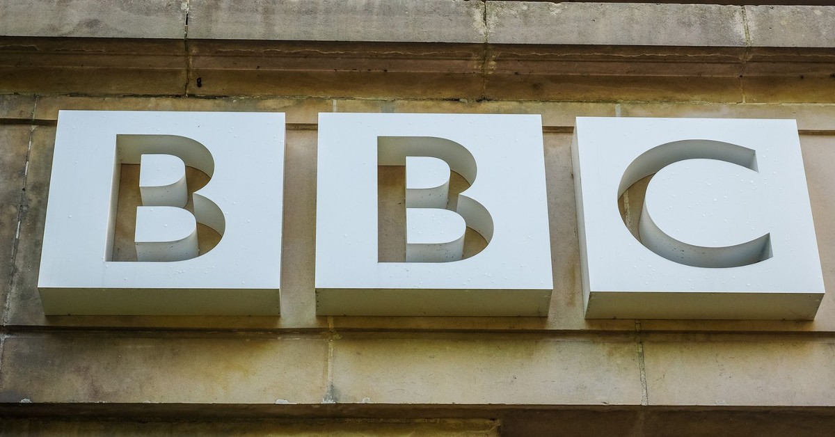 Afera w BBC. Tim Davie i Deborah Turness odchodzą po krytyce filmu o Trumpie