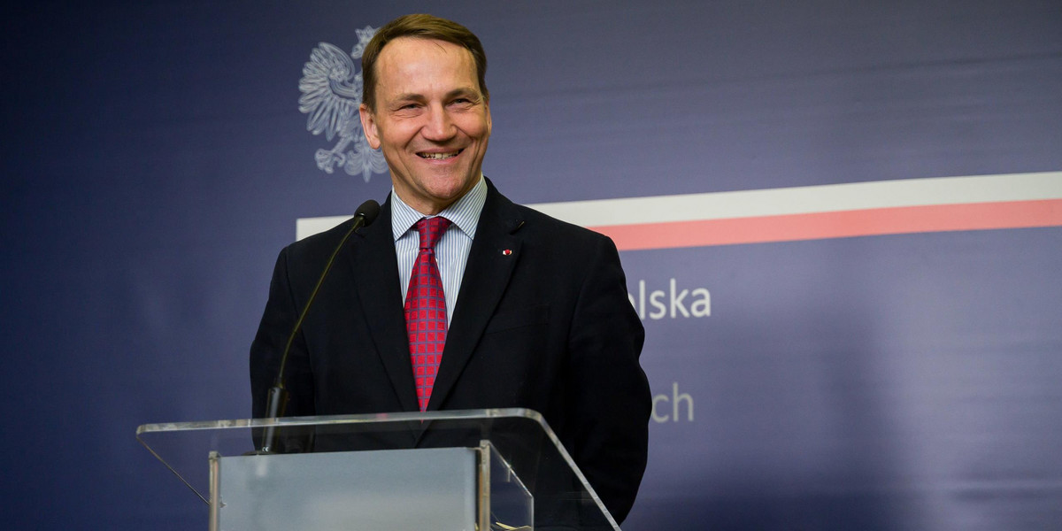 Minister Radosław Sikorski zdradził Amerykanom rodzinną tajemnicę.