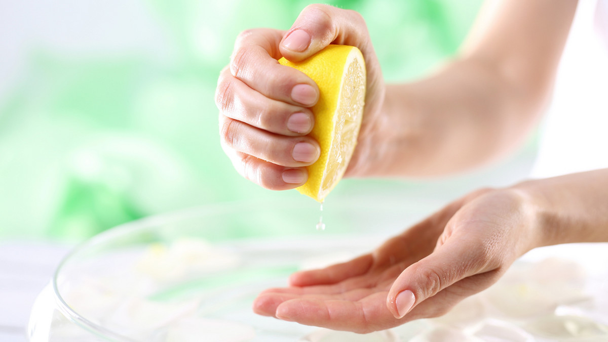 Główny Inspektorat Sanitarny wydał publiczne ostrzeżenie dotyczące wycofania koncentratów soku z cytryny i limonki marki Piacelli.
