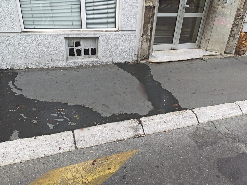 Ubadanje ispred Starine Novaka 21