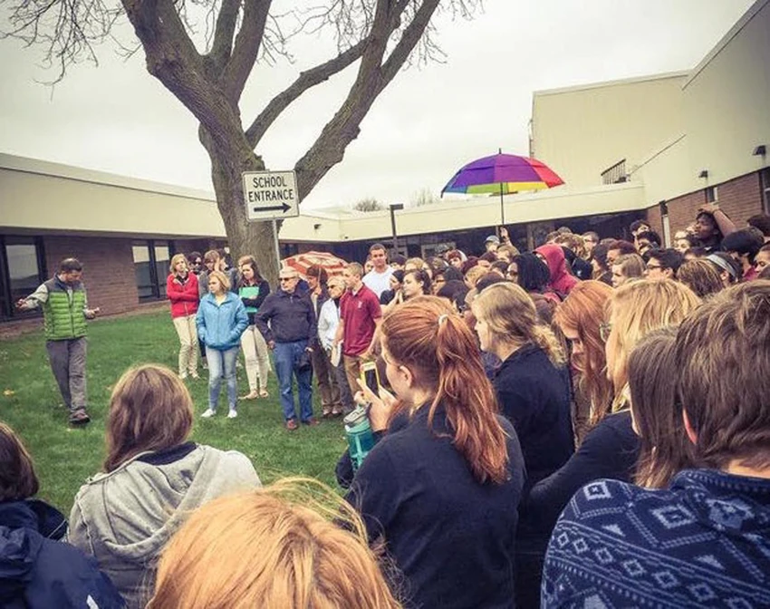 Aaron Tiberius‎ / Via facebook.com