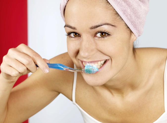 Błąd 6: wypluwasz pastę