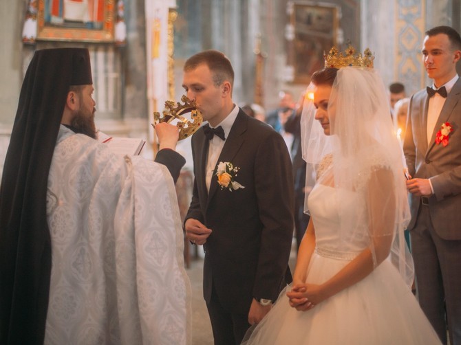 Običaj uoči Vidovdana: "Ako uradite ovo pred spavanje, možete sanjati budućeg muža"