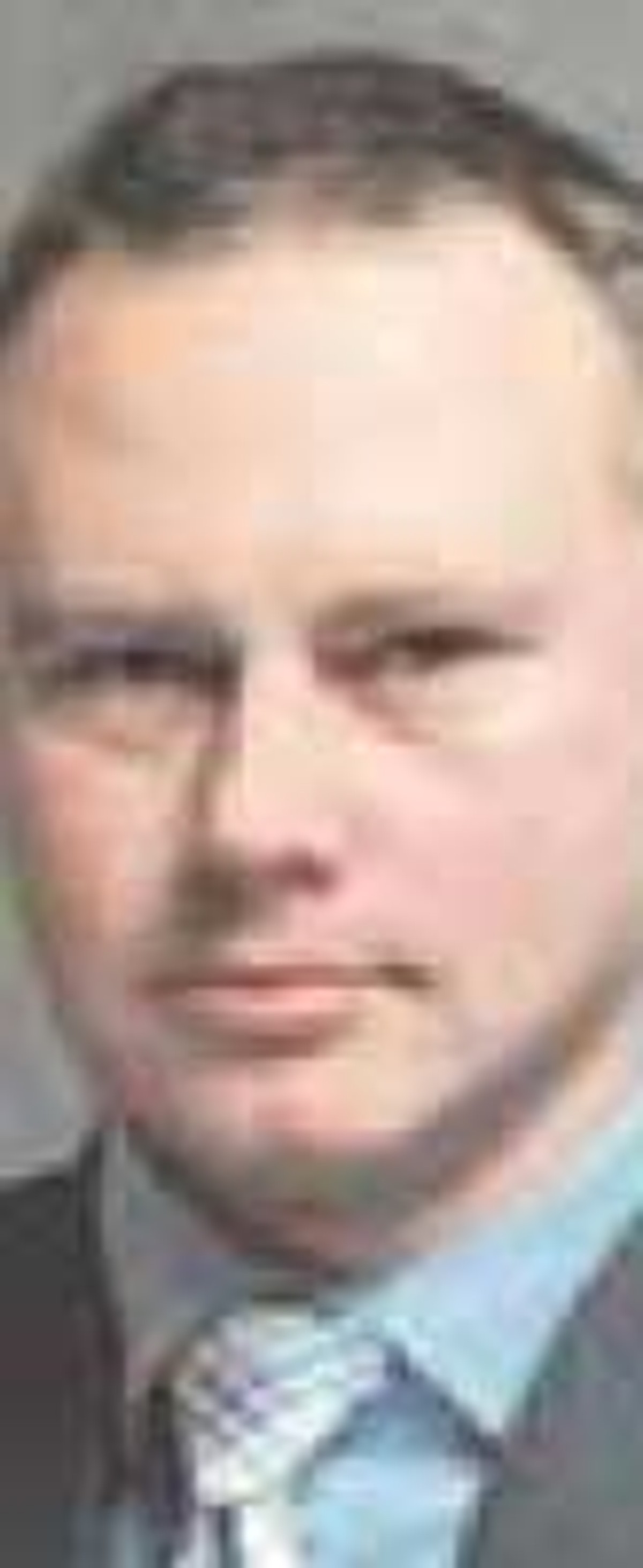 Adam Wiśniewski, specjalista ds. inwestycji AXA Życie