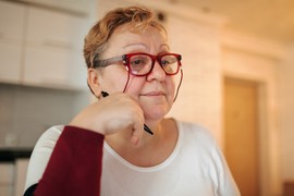 "Udala sam se sa 56. godina i zažalila već sledećeg jutra" / ILUSTRACIJA