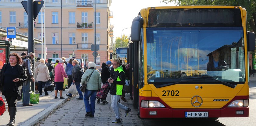 Popsuli komunikację, teraz pytają o zdanie!