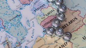 Kontrowersyjna wizja jasnowidza Jackowskiego. "Front ma ruszyć z Polski"