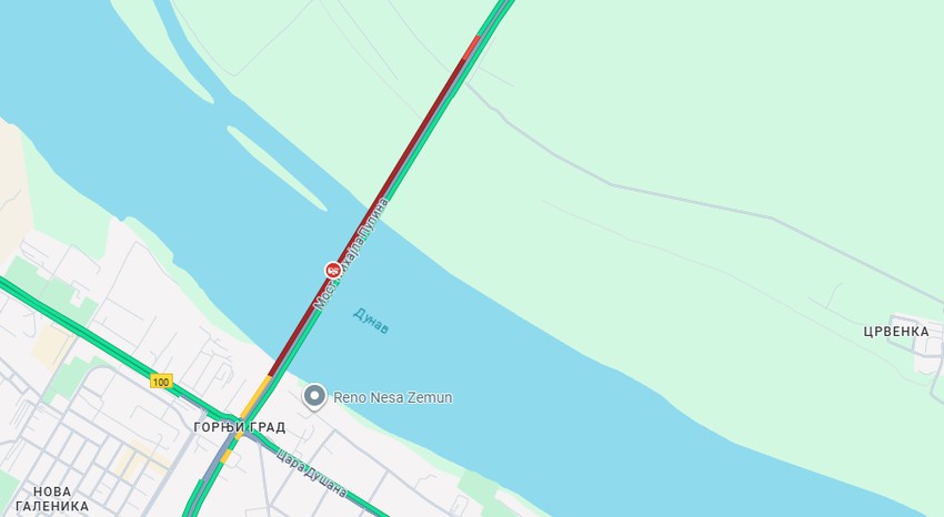 Gužva na Pupinovom mostu zbog sudara kamiona