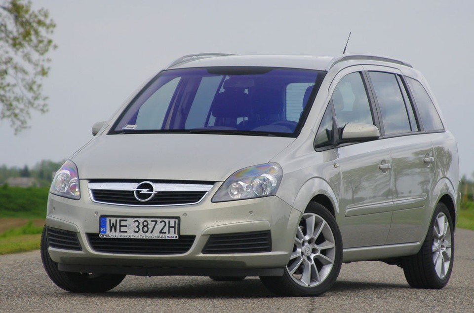 Opel Zafira Family