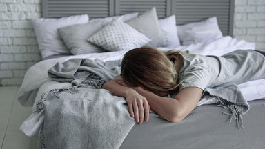Pięć rzeczy, które robi twoje ciało podczas snu