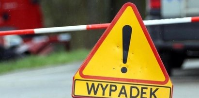 Wypadek autobusu z przedszkolakami. Droga zablokowana