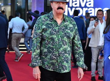 "Kad mi kaže 'polako' jer joj je prvi put, ja joj kažem: 'Sestro, mora ovako!'" Haris Džinović izgubio kočnicu, pa otvoreno progovorio o najdubljoj intimi