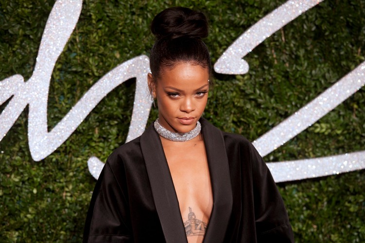 Rihanna na British Fashion Awards 2014