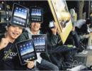 Po pierwsze iPady w Japonii ustawiły się kolejki fanów