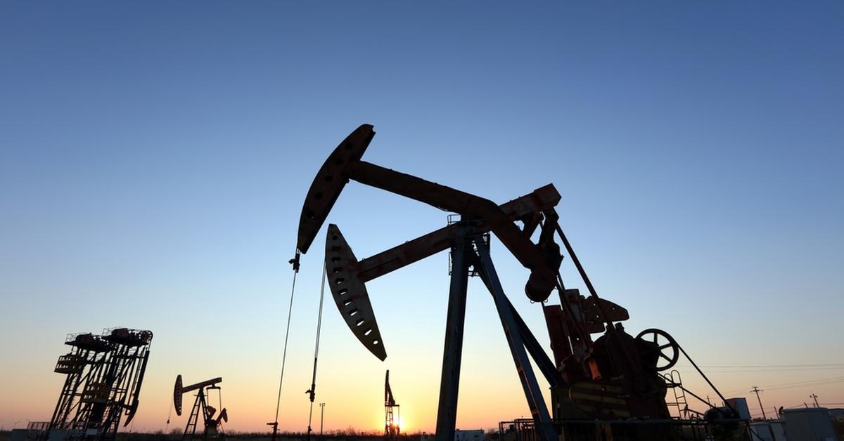 Zjazd cen ropy w USA. Rynki reagują na chińskie cła odwetowe