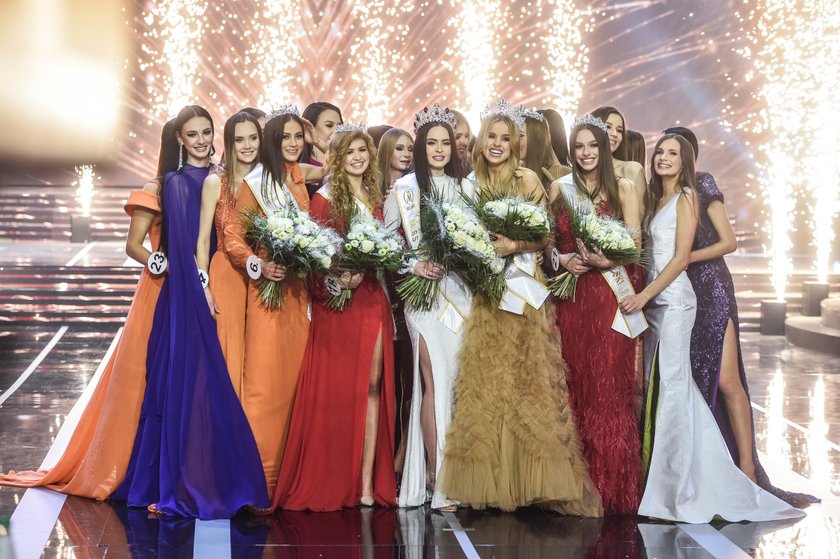 Miss Polski 2020. Na scenie piękne kandydatki i gwiazdy show-biznesu. Zobacz zdjęcia z finałowej gali!