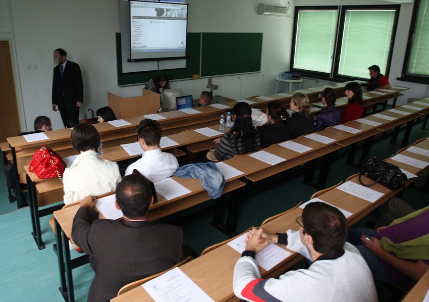 Odlazak profesora ugroziće kvalitet nastave: Filozofski fakultet