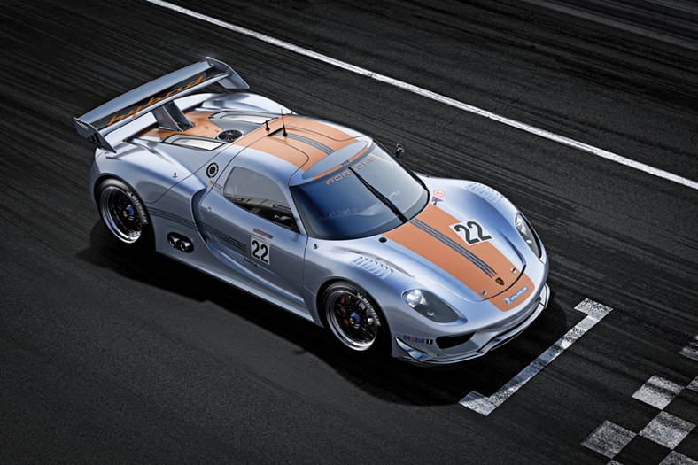 Porsche 918 RSR ma trzy silniki i nieźle się kręci