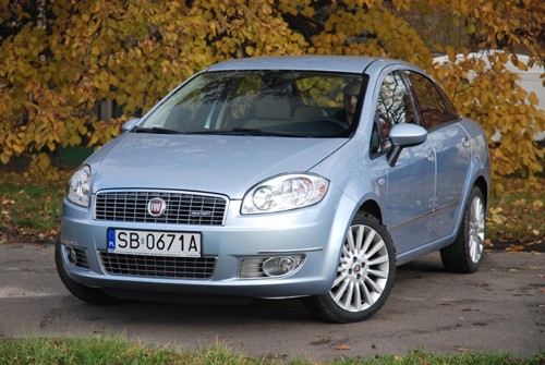 Fiat Linea kontra Grande Punto. Którego Fiata warto kupić?