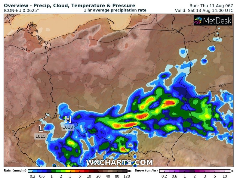 W sobotę im dalej na wschód i południe, tym większa szansa na burze