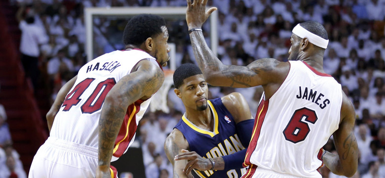 NBA: Miami Heat znów na prowadzeniu, świetny mecz LeBrona Jamesa