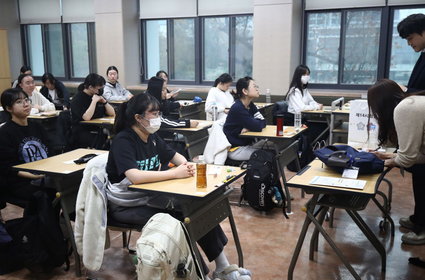 Studenci z Korei pozywają rząd. Egzamin na studia skończył się o 90 sekund za wcześnie