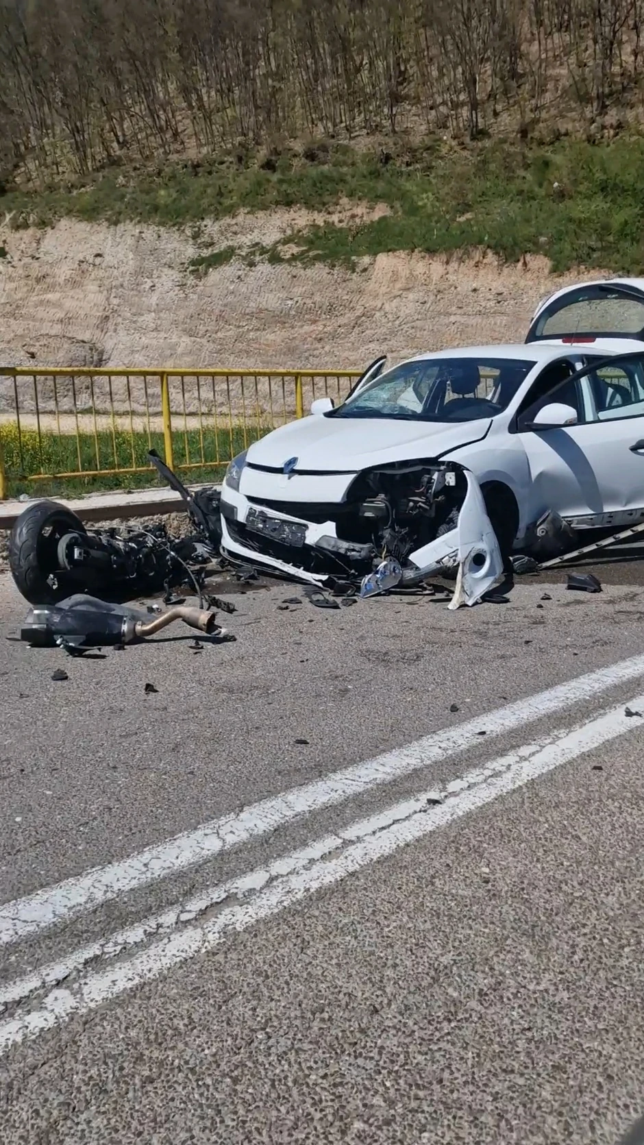 Prve slike sa lica mesta 