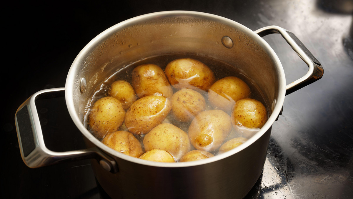 Gotowane, pieczone czy smażone? W jakiej formie ziemniaki są najzdrowsze?
