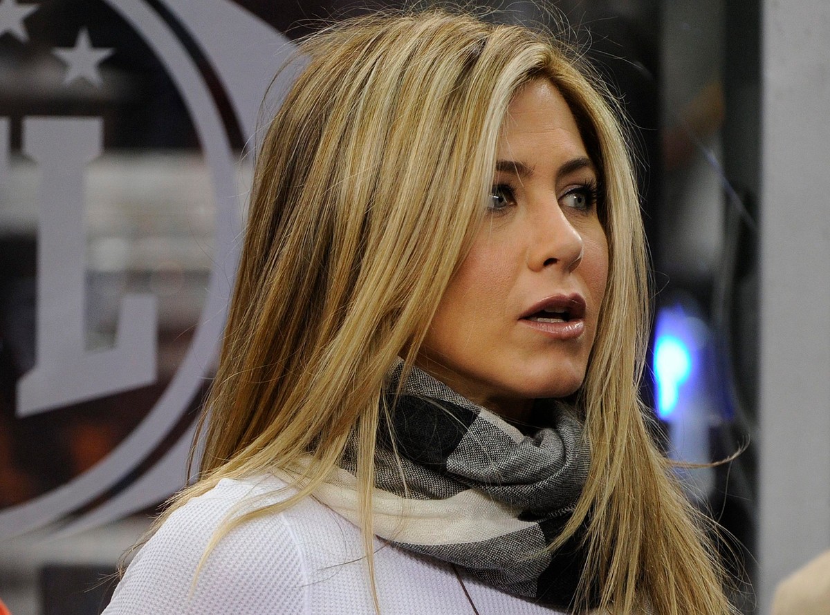 Kto wypomina wiek Jennifer Aniston?
