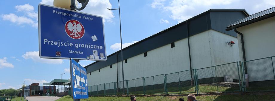 Ukraińcy chętnie przekraczają naszą wschodnią granicę w poszukiwaniu pracy. Zatrudnia ich już 28 proc. firm w Polsce – wynika z badań Personnel Service