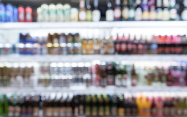 COVID nie zalegalizował sprzedaży alkoholu online