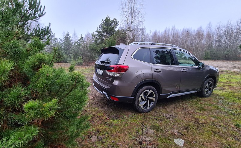 Subaru Forester 2.0i-L e-BOXER