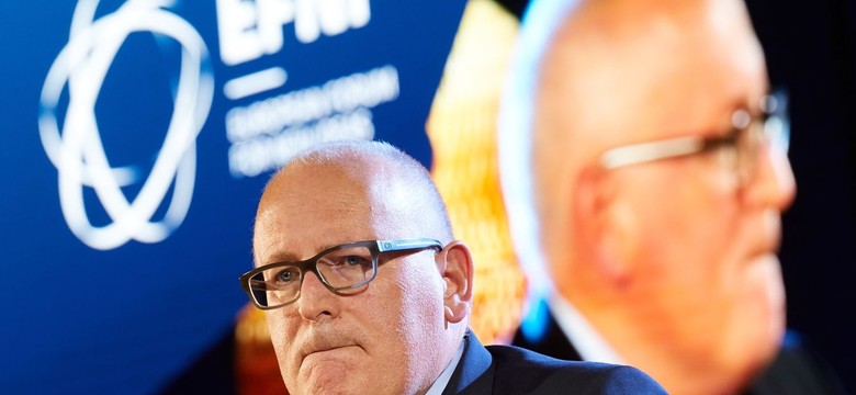 Timmermans: Po otrzymaniu odpowiedzi polskiego rządu będę chciał przyjechać do Warszawy