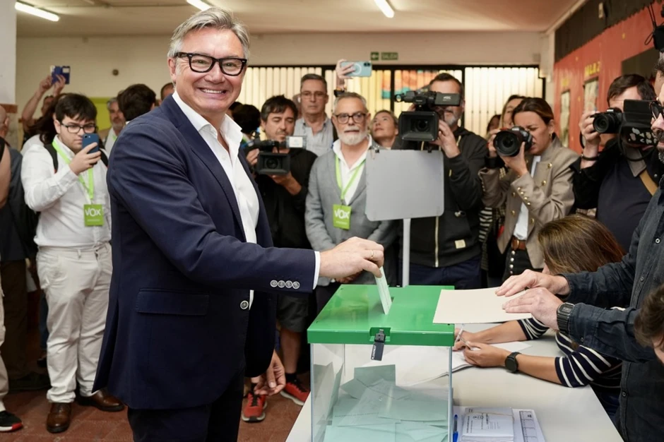 Manuel Gavira glasa u Kadizu, Andaluzija, 17. maja